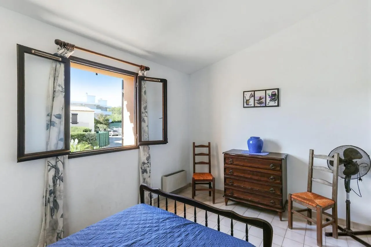 Vakantiehuis Maison Confortable Pres Des Plages De Saint-Raphael