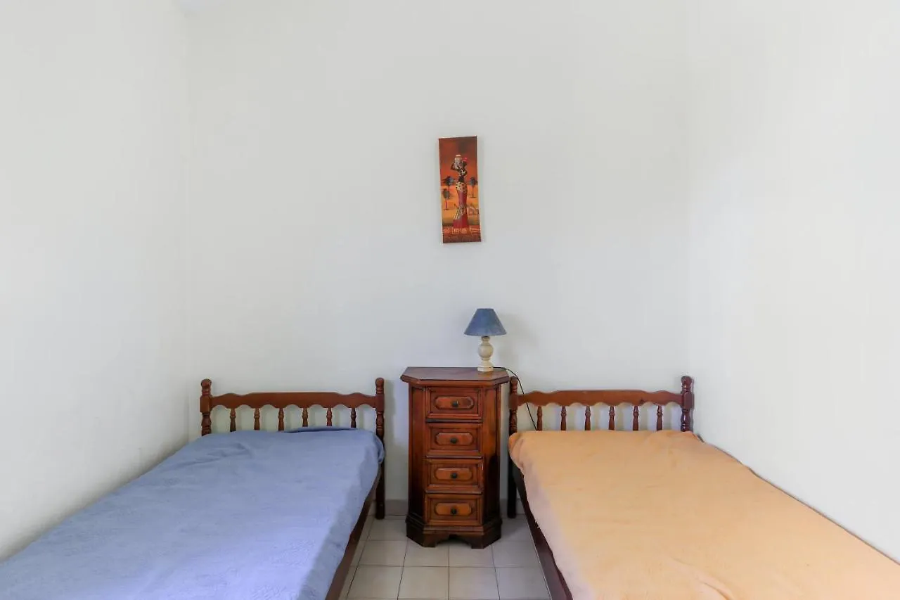 Vakantiehuis Maison Confortable Pres Des Plages De Saint-Raphael