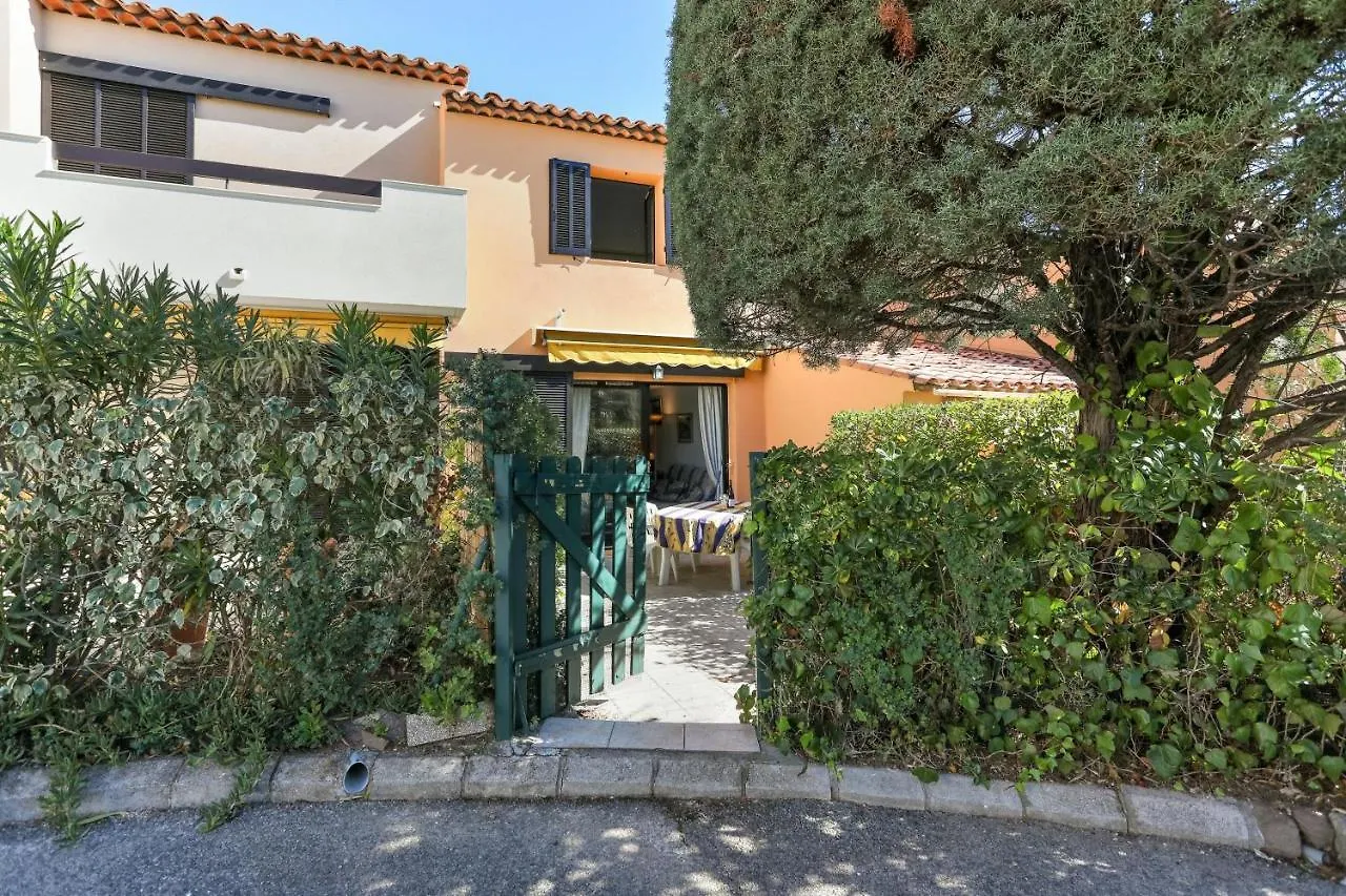 Maison Confortable Pres Des Plages De Saint-Raphael Holiday home