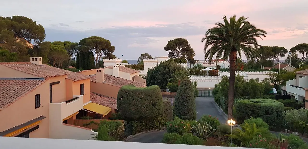 Maison Confortable Pres Des Plages De Saint-Raphael